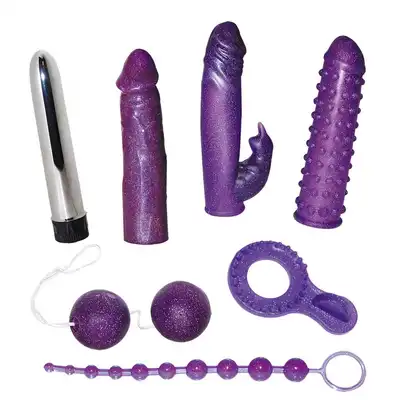 You2Toys - Wild Berries Set. Erotyczny zestaw zabawek, 7 ekscytujących akcesoriów z wibratorem, kulkami gejszy i ringiem. Spełnij swoje seksualne fantazje