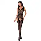 Passion - BS062. Bodystocking na ramiączkach z otwartym krokiem. Czarny kolor, rozmiar uniwersalny. 