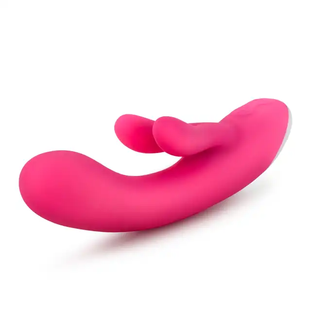 Blush - Lola Bunny Vibe USB. Różowy silikonowy wibrator z 3 motorkami!