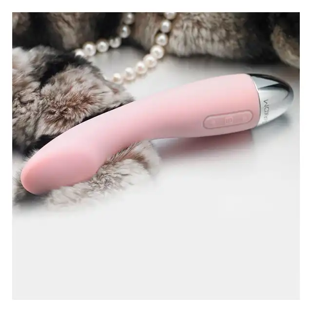 Svakom - Amy G-Spot Vibrator Pink. Jasnoróżowy wibrator do stymulacji punktu G. Gładki silikon