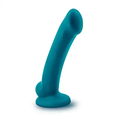 Temptasia - Reina Teal. Nowoczesne dildo z miękkiego silikonu 14 cm. Idealne do uprzęży. Mocna przyssawka