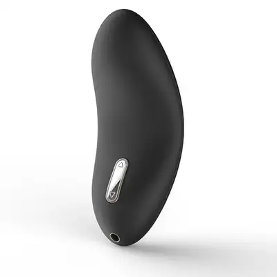  Svakom - Echo Clitoral Stimulator Black. Specjalnie zakrzywiony masażer do łechtaczki