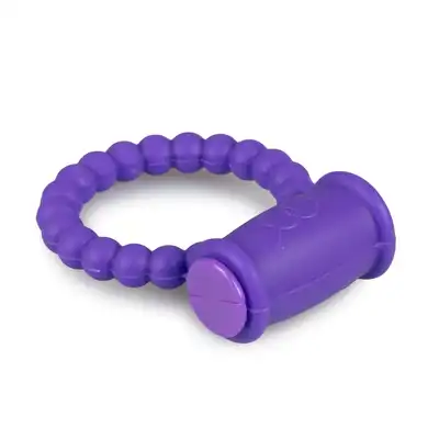 Easy Toys - Cockring with Vibrator - Purple. Specjalny ring z wypustkami naokoło. Wibrujący.