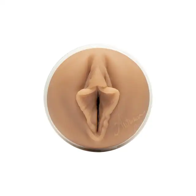 Fleshlight Girls - Autumn Falls Cream. Bestsellerowy masturbator w nowej, jeszcze realistyczniejszej odsłonie cream 