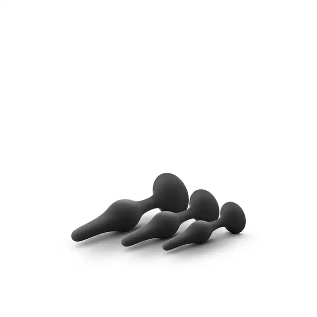Luxe - Beginner Kit Black. Zestaw treningowy silikonowych plugów analnych 