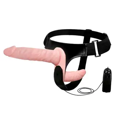 Baile - Double Vibrating Strapon. Ekscytujący podwójny strapon dla lesbijek. Mocne wibracje i  nieduże rozmiary czynią ten strap przyjemnie perfekcyjnym.