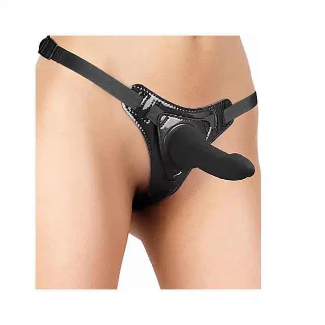 Pleasure Strap-on. Czarny strap-on, regulowane paski