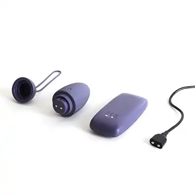 B SWISH - BNAUGHTY UNLEASHED PREMIUM VIBRATING EGG DUSK - Bezprzewodowe, aksamitne jajeczko
