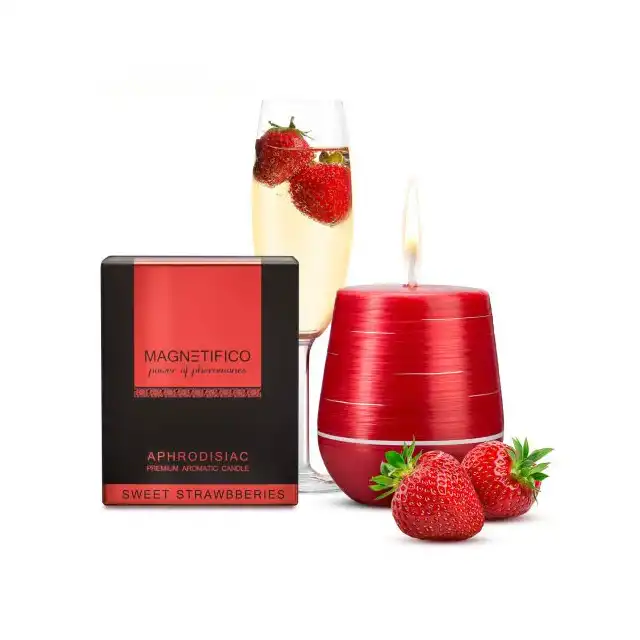 Magnetifico - Premium Aromatic Candle. Sweet Strawberry. Świeca afrodyzjakowa.
