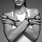 Bijoux Indiscrets - Maze Hand Harness. Uprzęże na dłonie.