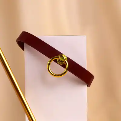 Taboom - O-Ring Collar - spektakularna czerwona obroża ze złotym ringiem!