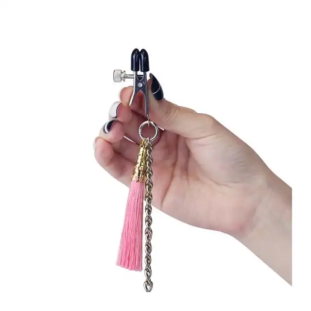 LoveToy - Nipple Clit Tassel Clamp Pink - klamerki na sutki i wargi sromowe z różowym ogonkiem 
