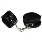 Bad Kitty - Handcuffs black - Czarne kajdanki z krótkim łańcuszkiem 10 cm