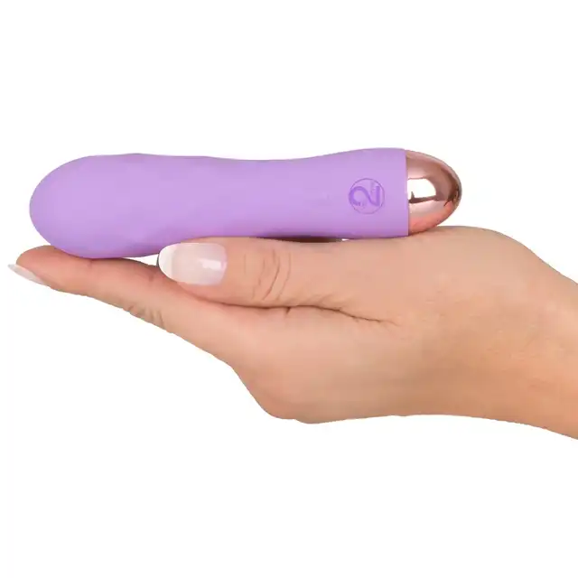 Cuties - 2.0 Mini Vibrator Purple - oryginalny mini wibrator w fioletowym kolorze, 7 funkcji wibracji