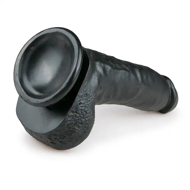 Easy Toys Realistic Dildo - 20 cm Realistyczne dildo z przyssawką w kolorze czarnym 20 cm