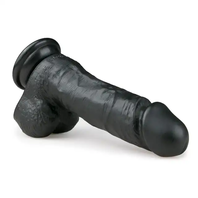 Easy Toys - Realistic Dildo - 17,5 cm BL Realistyczne dildo z przyssawką 17,5 cm w kolorze czarnym