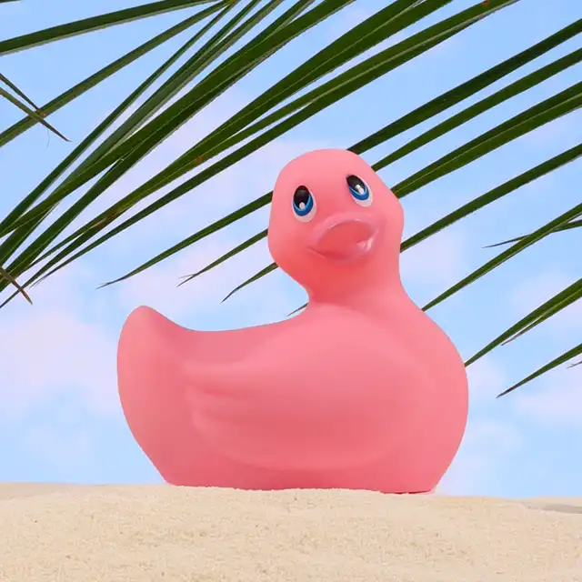 Big Teaze Toys - I Rub My Duckie 2.0 - Pink. Urocza wibrująca kaczuszka do masażu. 7 programów. Wibrator incognito.