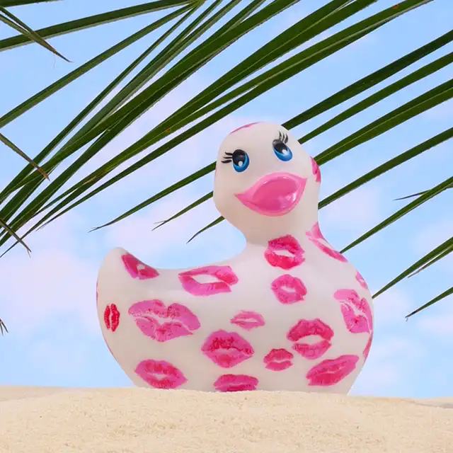 Big Teaze Toys - I Rub My Duckie 2.0 Romance White &amp; Pink. Wibrator incognito w kształcie kaczuszki. 7 trybów wibracji