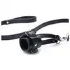 Strict - Ball Stretcher With Leash. Skórzana opaska uciskowa na jądra z odpinaną smyczą 