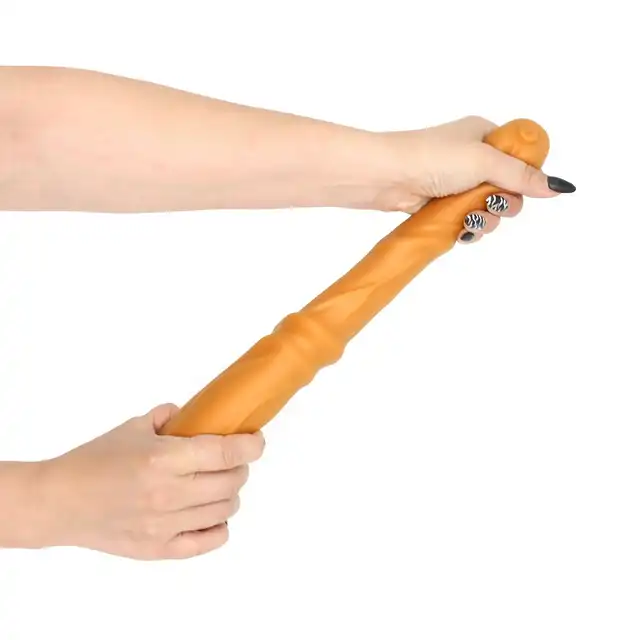 Kiotos - Goldplay Beast S. Złote elastyczne dildo z mocną przyssawką 4,5-6,5 cm średnicy 