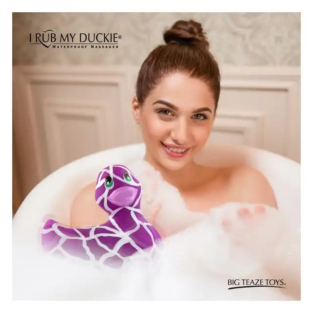 I Rub My Duckie 2.0. Fioletowa dziko wibrująca kaczuszka z motywem safari. 7 trybów 
