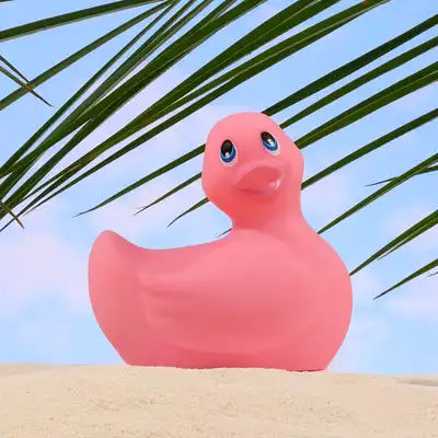 Big Teaze Toys - I Rub My Duckie 2.0 - Pink. Urocza wibrująca kaczuszka do masażu. 7 programów. Wibrator incognito.