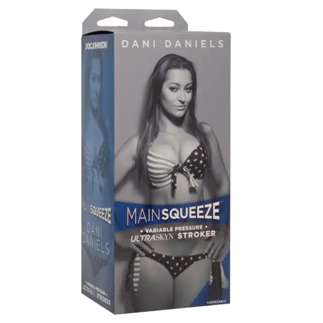 Main Squeeze - Dani Daniels. Masturbator o realistycznym odlewie 