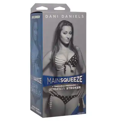 Main Squeeze - Dani Daniels. Masturbator o realistycznym odlewie 