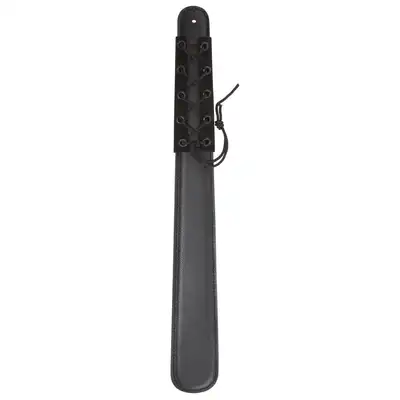 Bad Kitty - Paddle Black. Czarna packa z ciekawym zamszowym sznurowaniem