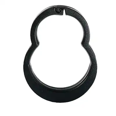 Malestation - Cock-Ring Super 8. Świetny ring z zatrzaskiem  w kształcie ósemki na penisa oraz jądra. 