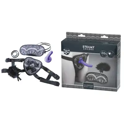 Steamy Shades - Harness Gift Set - elegancki strap - on w zestawie z piórkiem i opaską na oczy 