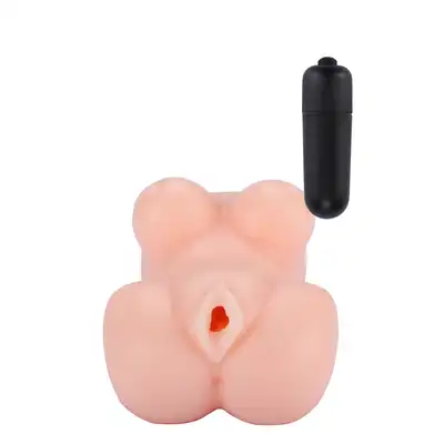 Dream Toys - The Girl Next Door LISA - masturbator z piersiami. Wibrujący pocisk w zestawie
