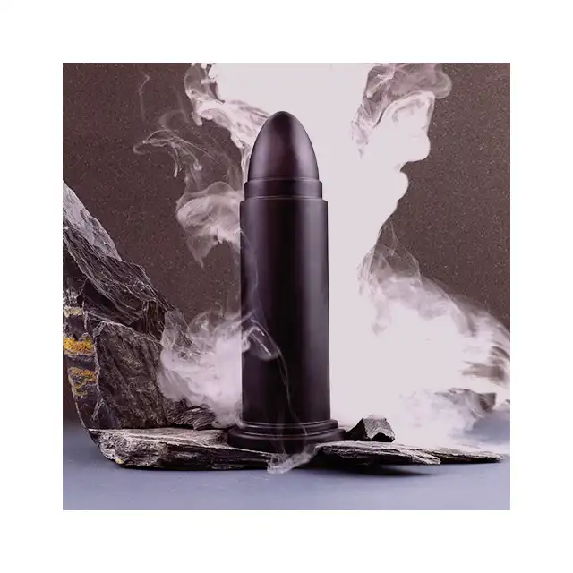 Buttr - 10 Punder Dildo. Wtyczka analna XXL to stymulującym kształcie pocisku 