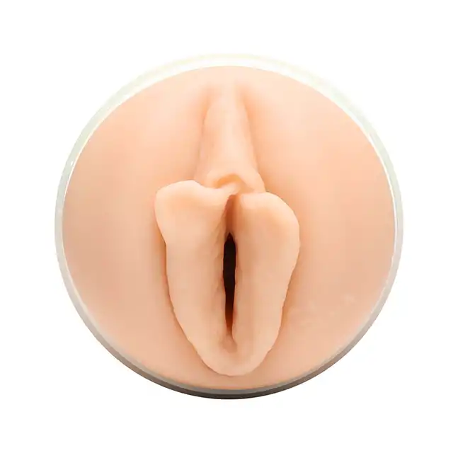 Fleshlight - Gina Valentina. Realistyczny masturbator. Numer 1 na świecie!