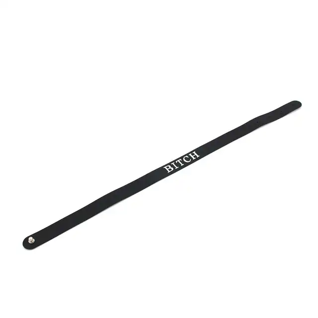 O-Products - Silicone Collar (BITCH) - silikonowa obroża z prowokującym napisem. Gładki silikon