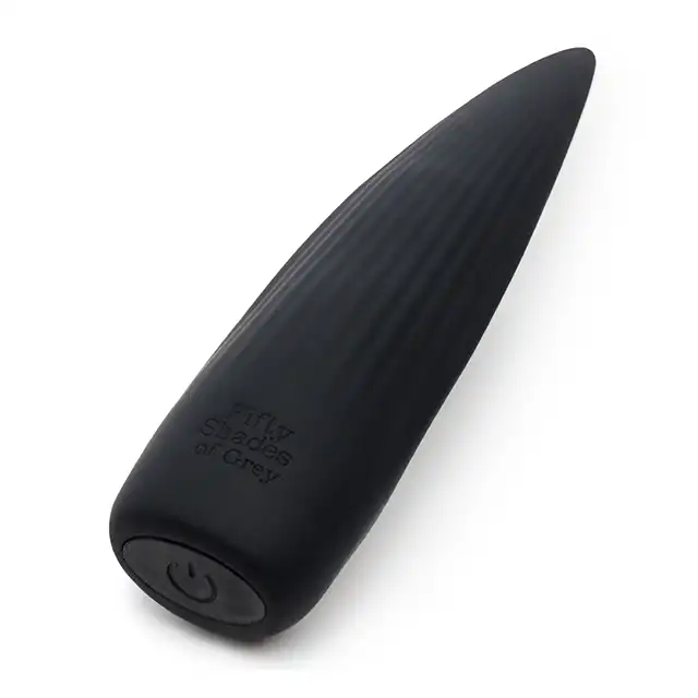 Fifty Shades of Grey - Sensation Flickering Tongue Vibrator - mini wibrator z precyzyjnym języczkiem. Elegancja i przyjemność 
