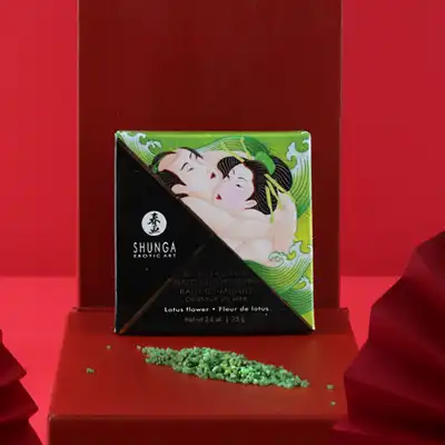Shunga - Lotus Flower Bath Salt 75g. Cudownie pachnąca sól do kąpieli na bazie kwiatu lotosu 
