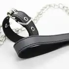 O-Products - Leather Buckle Ring with Leash. Wytrzymała obroża na penisa z łańcuchową smyczą z wegańskiej skóry 