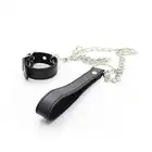 O-Products - Leather Buckle Ring with Leash. Wytrzymała obroża na penisa z łańcuchową smyczą z wegańskiej skóry 