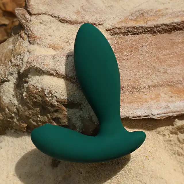 Vibio - Rivera Vibrating Anal Plug Green. Wibrująca wtyczka analna z obracającymi się koralikami u podstawy. Podwójna analna przyjemność.