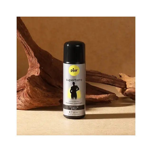 Pjur - Superhero 30ml -  wysokiej jakości lubrykant z wyciągiem z Ginkgo - popraw swoją wydajność! 