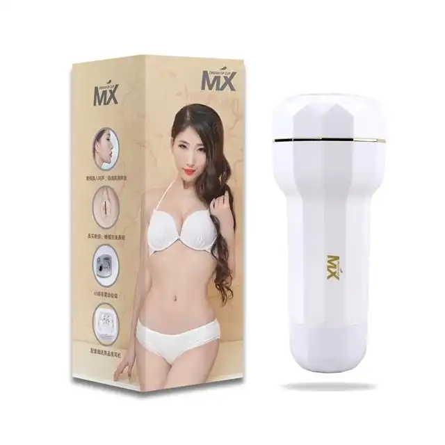 Chisa - MX Dream Cup Hand On White - niesamowity masturbator w kształcie waginy. Wydaje seksowne dźwięki! 