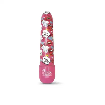 Prints Charming - Pop Tease 5" Pink. Rozkoszny, smukły wibrator z printem soczystych, przygryzionych ust.