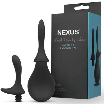 Nexus - Douche Set. Czarny zestaw analny. Gruszka do lewatywy z dwoma wymiennymi końcami. Czysta zabawa analna.