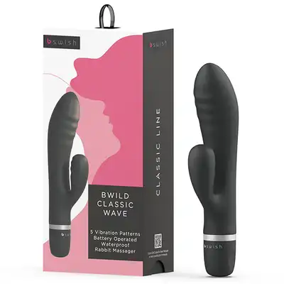 B Swish - BWild Classic Wave Vibrator Black. Klasyczny wibrator z nietypowymi wypustkami w kształcie fal na trzonie dla dodatkowej stymulacji. 