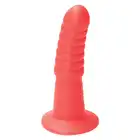 Ylva &amp; Dite - Aria Red Dildo - prążkowane, czerwone dildo wykonane z silikonu premium