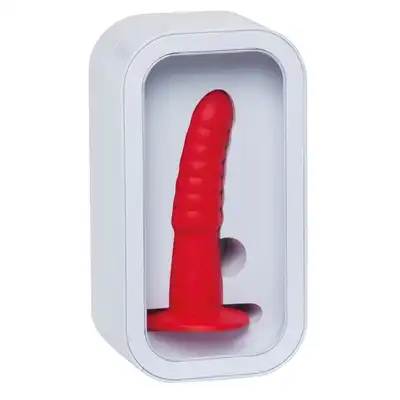 Ylva &amp; Dite - Aria Red Dildo - prążkowane, czerwone dildo wykonane z silikonu premium