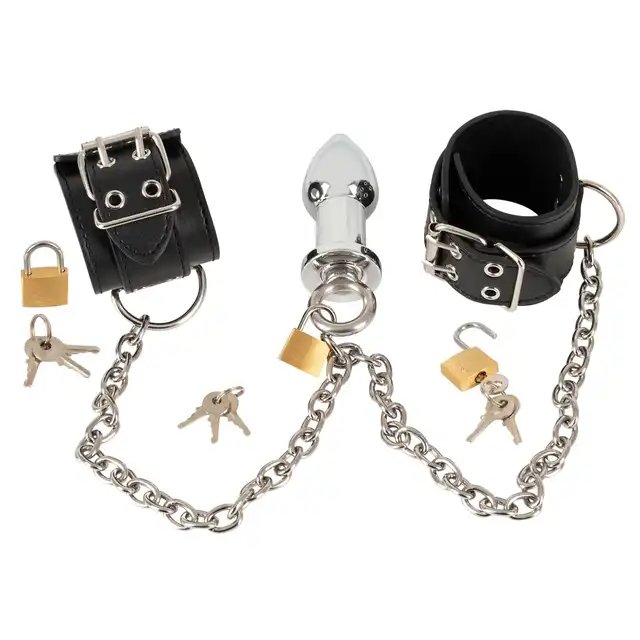 Fetish Collection - Cuffs&amp;Plug.  Plug analny z kajdankami i łańcuchami zapinanymi na kłódki! Rozkosz innowacyjnego zniewolenia!
