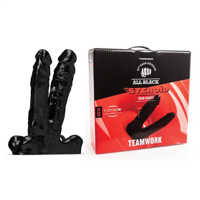 All Black - Teamwork Black. Ekstremalne podwójne dildo, idealne do użytku w parze. Dla fanów intensywnej penetracji.