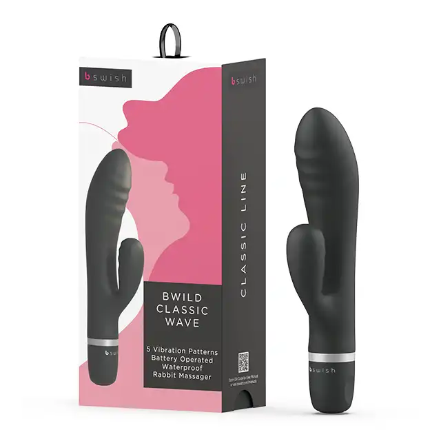 B Swish - BWild Classic Wave Vibrator Black. Klasyczny wibrator z nietypowymi wypustkami w kształcie fal na trzonie dla dodatkowej stymulacji. 
